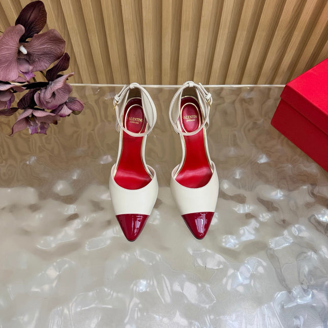 VALENTINO 26S ANKLE-STRA PUMPS 100 MM IN OFF-WHITE AND RED CALFSKIN