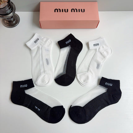 MIUMIU 26S ANKLE SOCKS 412411 (1 BOX)