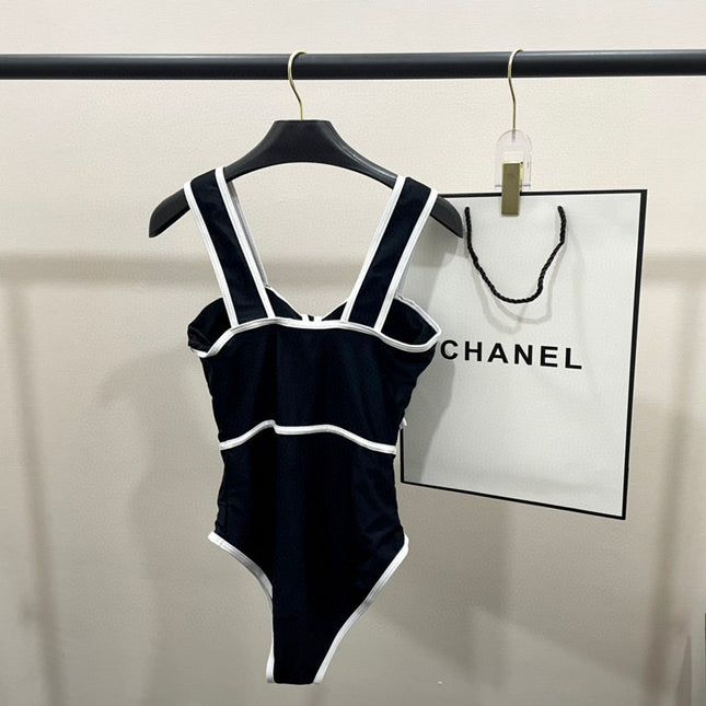 BODYSUIT SWIMSUIT IN BLACK AND WHITE TRIM 627829