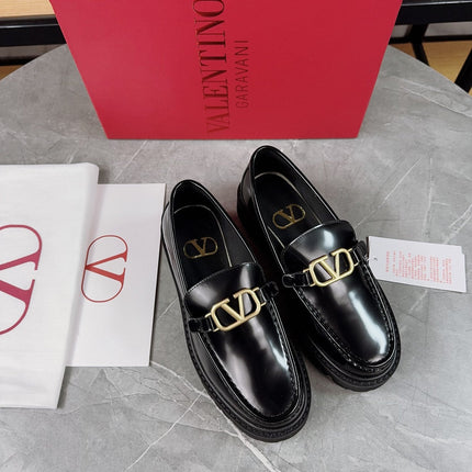 VALENTINO 26S LOAFERS IN BLACK GLOSSY CALFSKIN