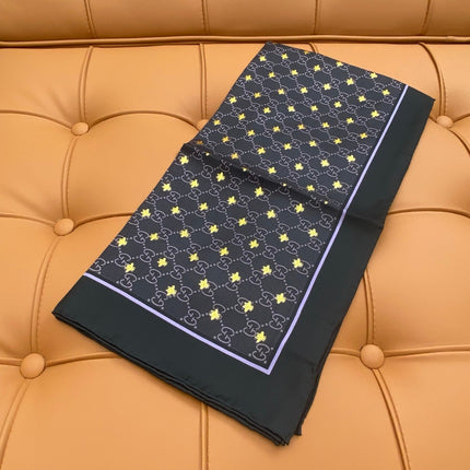 GUCCI 25S SCARF 90 IN SILK 709695