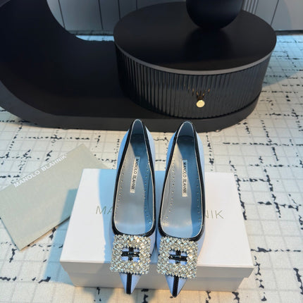 Hangisi 100 Ocean Blue Linen with Black Leather Jewel Buckle Pumps 161068