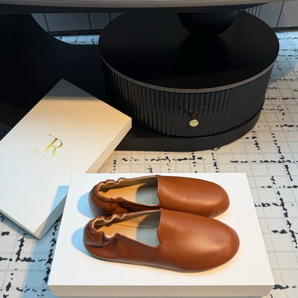 THE ROW 26S LOAFERS IN CARAMEL BROWN CALFSKIN