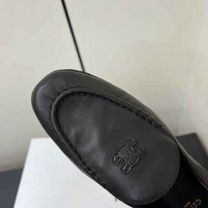 CELINE 26S MAILLON TRIOMPHE LOAFER IN BLACK SOFT CALFSKIN
