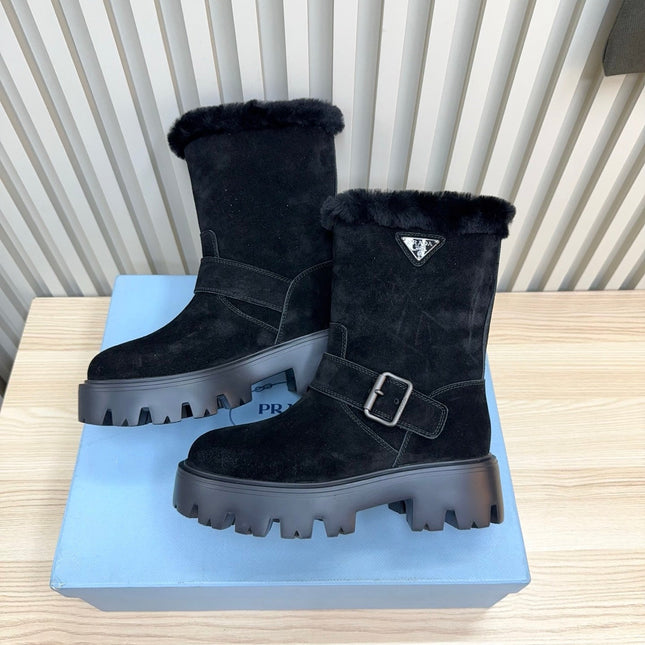 PRADA 25S MARTIN BOOTS IN DARK NAVY BLUE SUEDE FUR-LINED
