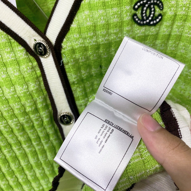 CHANEL 26S KNIT CARDIGAN 1673