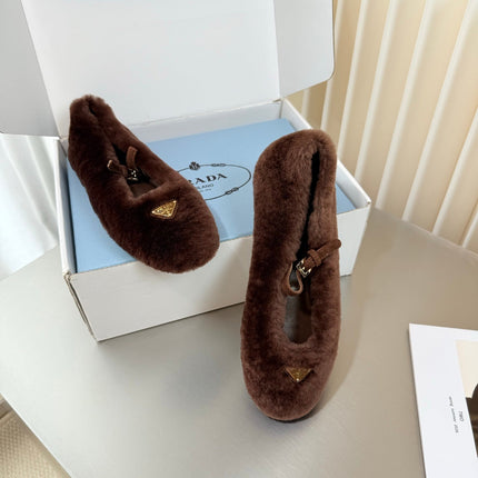 PRADA 26S MARY JANE BALLET IN DARK BROWN SHEARLING