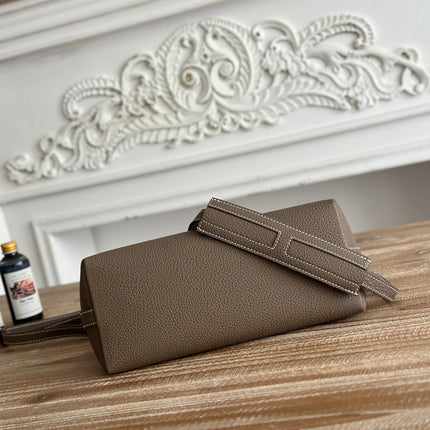 HM 25S BERLINGOT 24 CM IN TAUPE BROWN LAMBSKIN