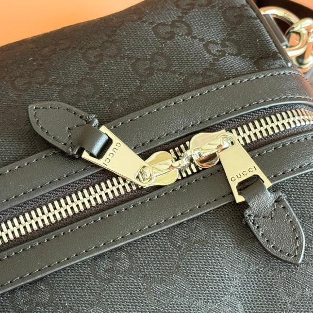 GUCCI 26S DUFFEL BAG 52 IN BLACK CANVAS