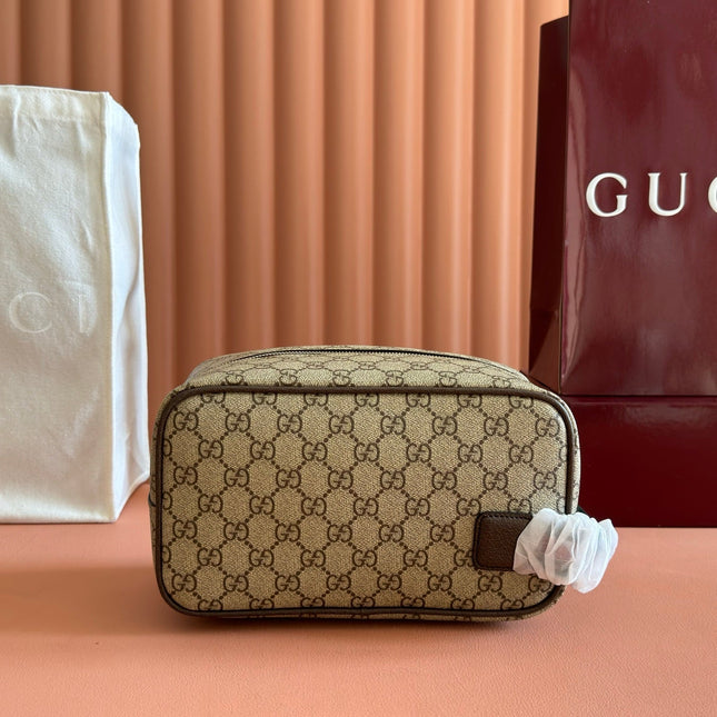 GUCCI 26S GG TOILETRY CASE 28 IN DARK BEIGE AND BROWN CANVAS