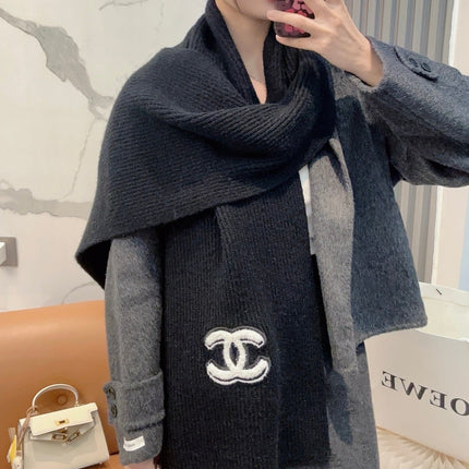 CHANEL 25S SCARF 175 IN CASHMERE 932230