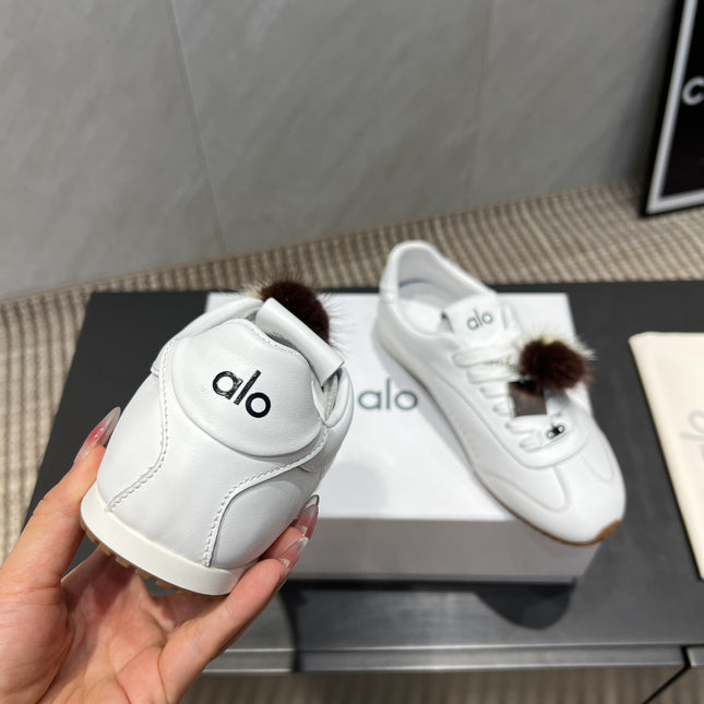 ALO 25S SUNSET SNEAKER IN WHITE LAMBSKIN WITH PUFF CHARM