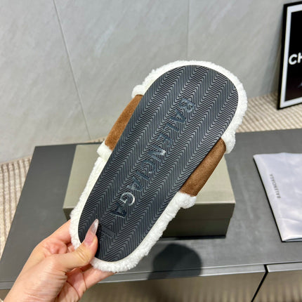 BALENCIAGA 25S SLIPPERS IN BROWN SUEDE AND WHITE WOOL