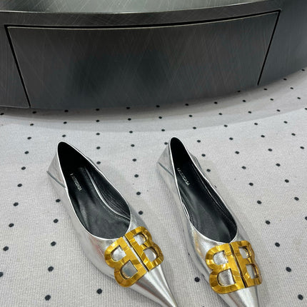 POINTED BB GOLD BUCKLE BALLET FLAT IN SILVER METALLIC SHINY CALFSKIN