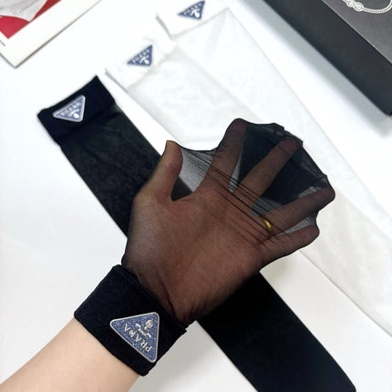 PRADA 26S CREW SOCKS 425106 (1 BOX)