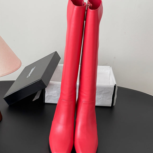 CHANEL 26S TALL BOOTS 70 MM IN RED CALFSKIN SQUARE TOE
