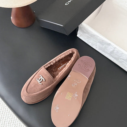 CHANEL 26S LOAFERS IN TAUPE SUEDE AND SHEARLING LINING