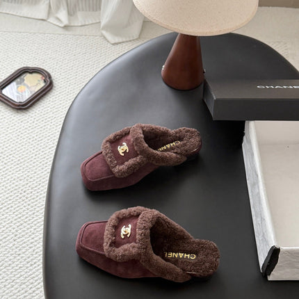 CHANEL 26S MULES IN BURGUNDY SHEARLING AND SUEDE