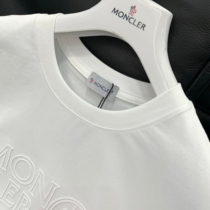 MONCLER 26S SHORT-SLEEVE T-SHIRT 671