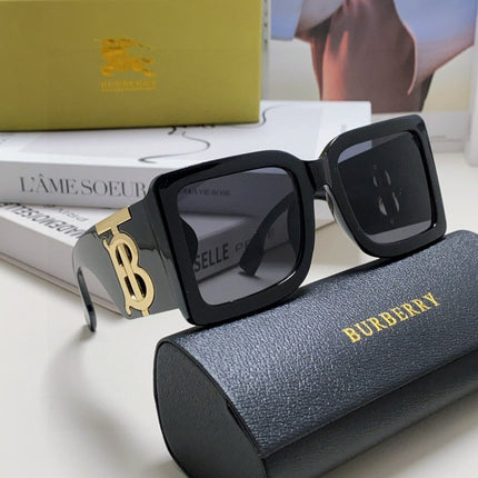 BURBERRY 26S SQUARE FRAME IN ACETATE 408180