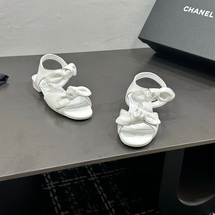 CHANEL 26S BOW SANDALS IN WHITE CALFSKIN