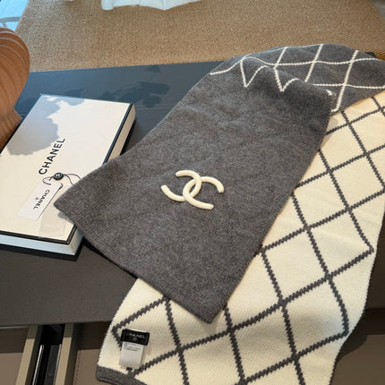 CHANEL 25S SCARF 180 CM IN WOOL CASHMERE 943029
