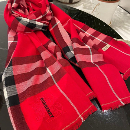BURBERRY 26S SCARF 200CM IN CASHMERE 215175