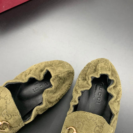 GUCCI 26S LOAFERS IN MOSS GREEN SUEDE WITH GOLD HARDWARE