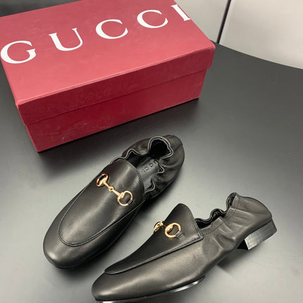 GUCCI 26S LOAFERS IN BLACK CALFSKIN