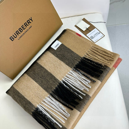 BURBERRY 26S SCARF 200CM IN CASHMERE 278704
