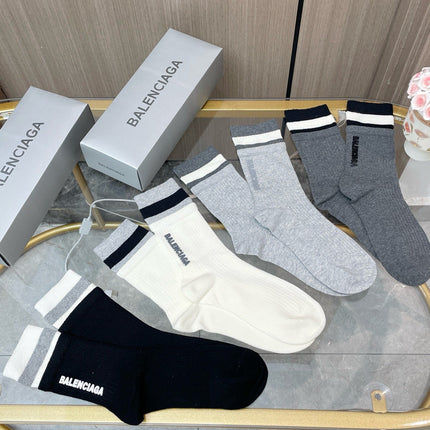 BALENCIAGA 26S CREW SOCKS 180845 (1 BOX)