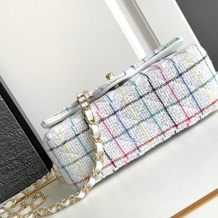 CC MEDIUM 20 FLAP BAG IN WHITE WOOL TWEED