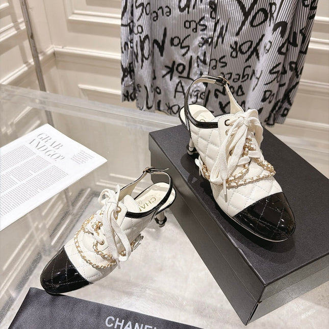 CHANEL 26S SLINGBACK HIGH HEEL SHOES 70 MM IN CREAM WHITE LAMBSKIN AND BLACK PATENT CALFSKIN