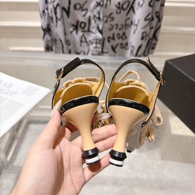 CHANEL 26S SLINGBACK HIGH HEEL SHOES 70 MM IN BEIGE LAMBSKIN AND BLACK PATENT CALFSKIN