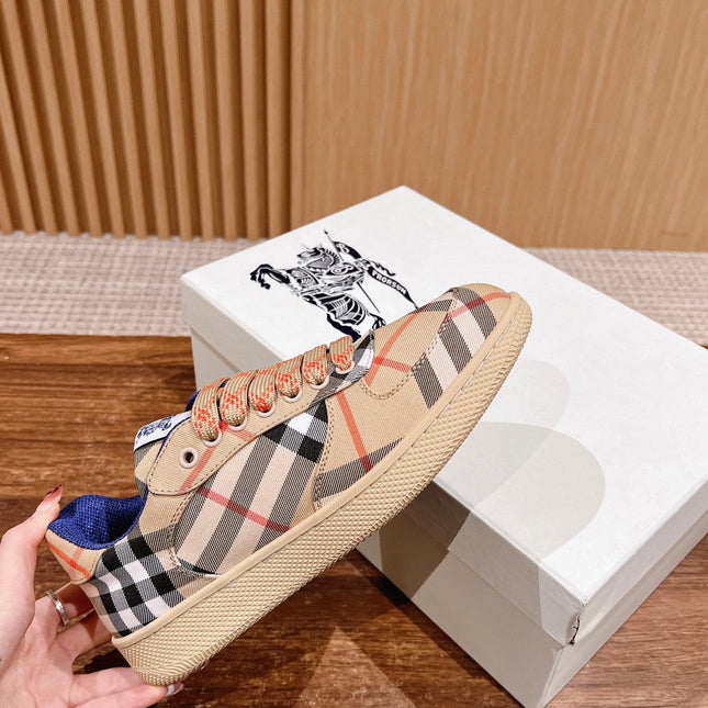 BURBERRY 26S SNEAKERS IN BEIGE FABRIC PLAID