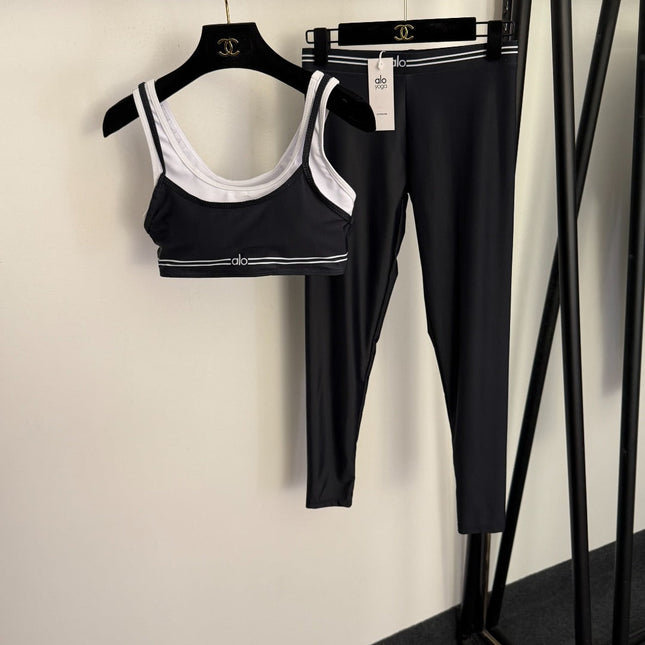 ALO 26S LAYERED SPORTS BRA & HIGH-WAIST LEGGINGS SET 260