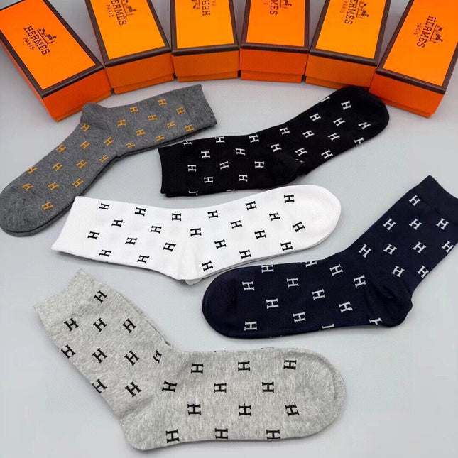 HERMES 26S CREW SOCKS 494831 (1 BOX)
