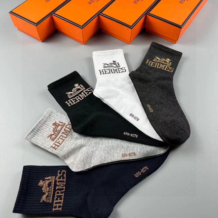 HERMES 26S CREW SOCKS 111942 (1 BOX)