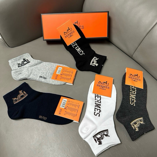 HERMES 26S ANKLE SOCKS 334251 (1 BOX)