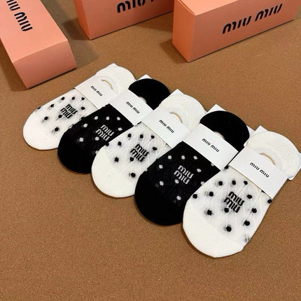 MIUMIU 26S NO-SHOW SOCKS 407195 (1 BOX)
