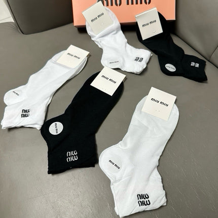 MIUMIU 26S ANKLE SOCKS 415738 (1 BOX)