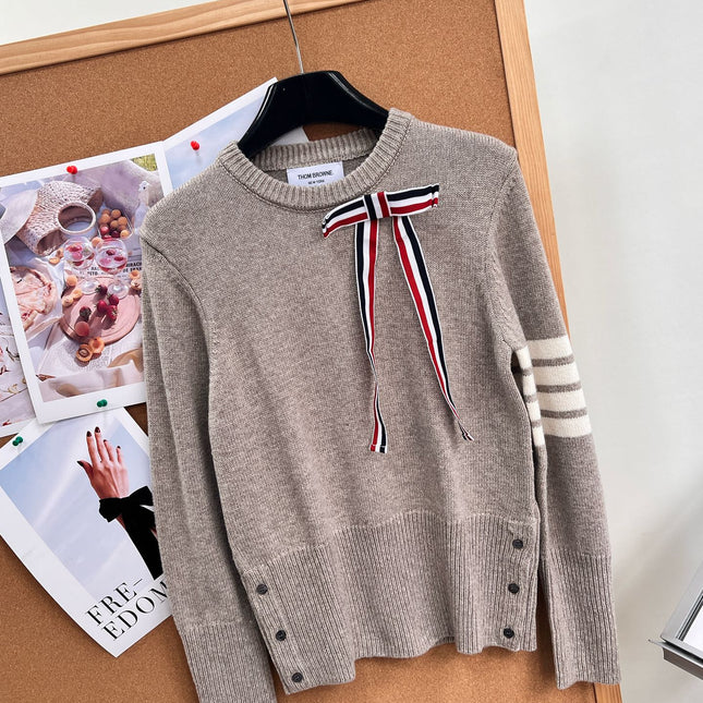 THOM 26S ROUND-NECK KNIT SWEATER 299