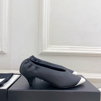 CHANEL 26S SQUARE TOE PUMPS 50 MM IN BLACK LAMBSKIN WITH WHITE TOE CAP