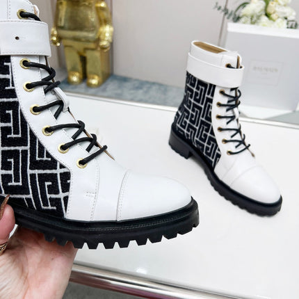 BALMAIN 26S BOOTS IN WHITE CALFSKIN AND BLACK WOOL