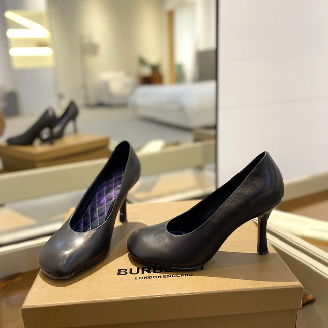 BURBERRY 26S HIGH HEELS 85 MM IN BLACK CALFSKIN